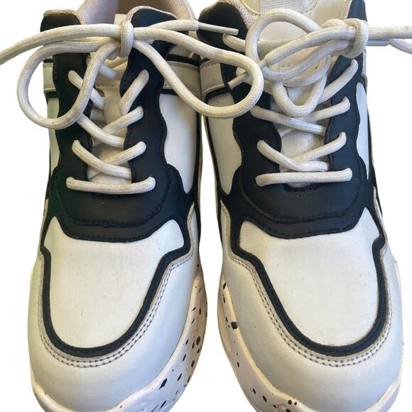 White and black chunky sneakers - Picture 1 of 4